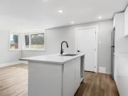 507 Churchill Avenue North 4 Ottawa, ON K1Z 5E4