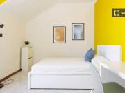 Ottima camera da letto sui Navigli con terrazzo