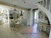 Ouistreham bourg maison en pierre avec jardin