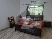 Out Class Location Corner 10 Marla Park Face Owner Built...