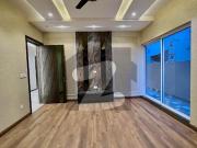 Out Class Luxury 1 Kanal House Available For Sale in DHA...