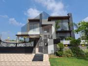 Out Class Luxury 1 Kanal House Available For Sale in DHA...