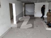 Out let for rent main hasan square ground+mazzine 1800...