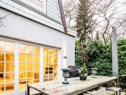 Out of the ordinary little house in Gr Borstel