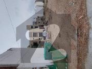 Outclass plot opposite to creek vista