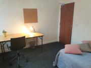 Outstanding 8 Bedroom Student Accommodation