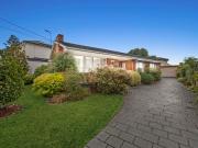 Outstanding Landholding in Premier School Zone