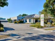 Outstanding Location for a Versatile Medical Centre...