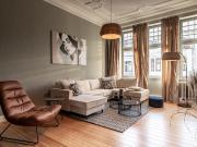 Outstanding luxury flat in an historic building with 7...