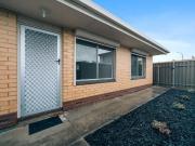 Outstanding Unit Updated & Ready To Go!