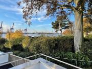 Övelgönne | Hafen und Elbe im Blick!