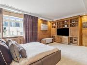 Over Looking Garden Square, Chelwood House, Gloucester...