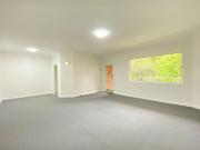 Over sized Private Two Bedroom Apartment