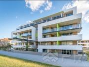 Over Sized two bedrooms apartment available!