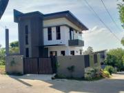 Overlooking Modern House & Lot for Sale in Antipolo...