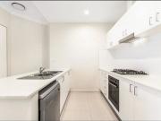 Oversized 1 Bedroom Apartment in Prime Westmead Location