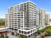 Oversized 1 bedroom plus study suitable as a second bedroom