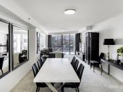 OVERSIZED 2 BEDROOM APARTMENT IN PRIME LOCATION | Furnished