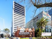 Oversized 69 m2 1 bedroom + study apartment, offering...