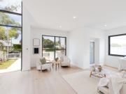 Oversized and Ultra Modern Freestanding Duplex