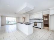 FRESHLY RENOVATED Oversized Delight in Wyndham Vale!