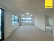 Oversized living area 2bed