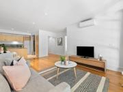 OVERSIZED ONE BEDROOM APARTMENT PLUS STUDY!