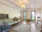 Owentrasna, Sandyford village, Sandyford, Dublin 18...