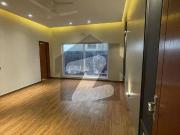 Owner Built 10 Marla Beautiful Brand New & Modern Design...