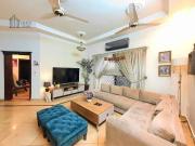 Owner Built 10 Marla One Unit House In Phase 2 Special...