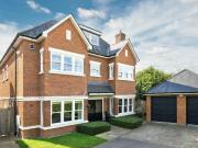 Oxshott, Oakshade Road, Leatherhead, 5 Bedroom Detached