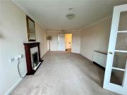 Oyster Lane, Byfleet, West Byfleet, Surrey KT14, 1 bed...