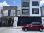 P2521 | CASA RENTERA DE DOS DEPARTAMENTOS EN VENTA A...