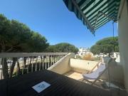 P2 VUE PORT DE 38.86 m2 AVEC PARKING TRAVERSANT
