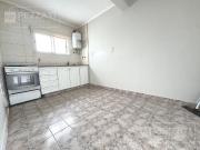 P.H primer piso por escalera. Guido y Rawson. Al frente....