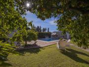 p> Para recibir más información, solo para clientes /...