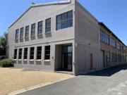 paarden eiland double story warehous.