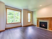 Pacific Pointe 2 Bed, 2 Bath B4