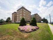 Packard West Hartford 3 Arnoldale 1 BR 800 SQ/FT