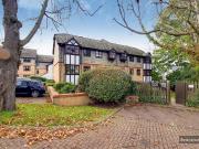 Pages Hill, London N10 2 bed apartment to rent £1,850...