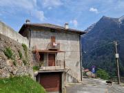 Paisco Loveno 7 vani 130mq