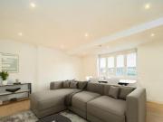Palace Court, London, 2 Bedroom Apartment