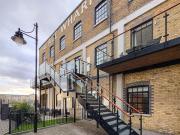 Palace Wharf, Rainville Road, London W6, 2 bedroom flat...
