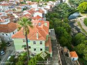 Palacete T8 do sculo XX, localizado na Vila da Sert