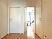 Palais Bismarck! Sonnige 4 Zimmer Wohnung mit Balkon, 80...