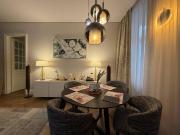 PALAIS KOLIN! MÖBLIERTE ALTBAU an der Grenze zum 1. Bezirk