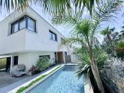 PALAVAS LES FLOTS maison contemporaine avec piscine et...