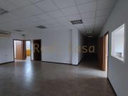 Palazzina commerciale in affitto a Modena