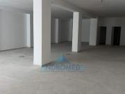 Palazzina commerciale in affitto a Napoli