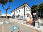 Palazzina commerciale in affitto a Palermo